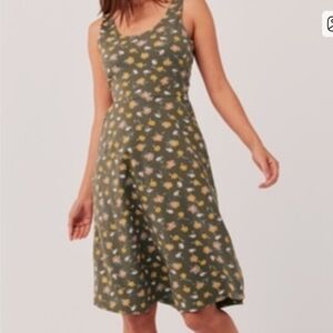 NWT Pact Olive Floral Midi Dress